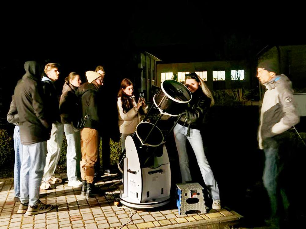 Фото 3. Телескопічні спостереження